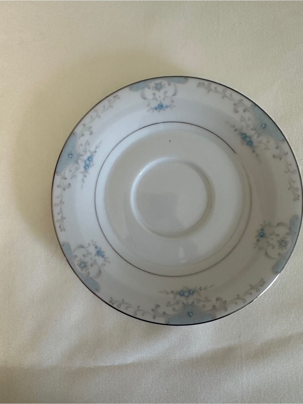 Fashion Royale Heirloom Fine China Saucer 6”